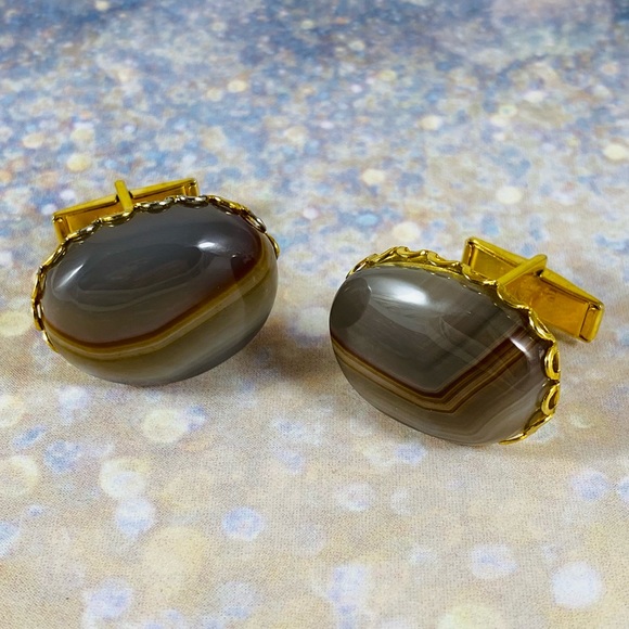 Vintage, gold tone, agate, cabochon men’s cufflinks - Picture 1 of 4